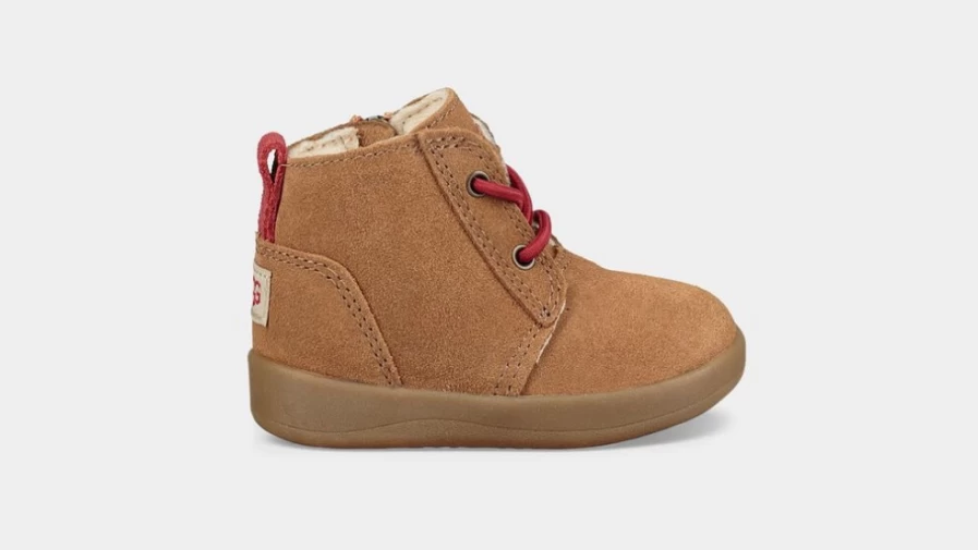 UGG Kristjan Chukka Boots for Infants in Chestnut – Soft & Comfortable Baby Booties