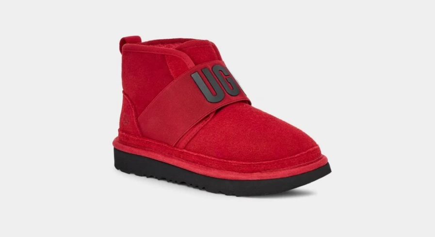 UGG Kids Neumel II Graphic Boots in Samba Red & Black for Stylish Comfort