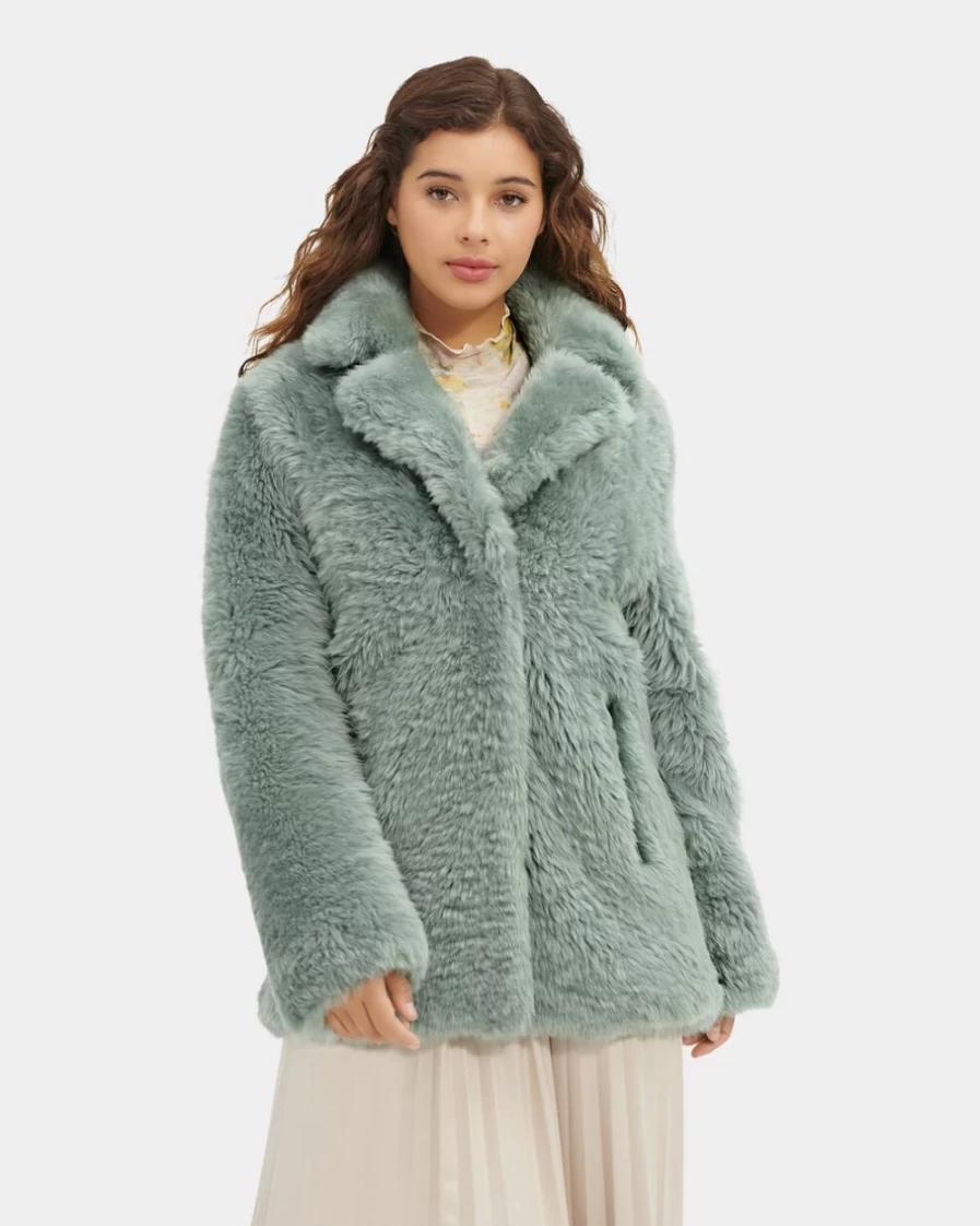 UGG Women's Lianna Short Shearling Coat in Chinois Green