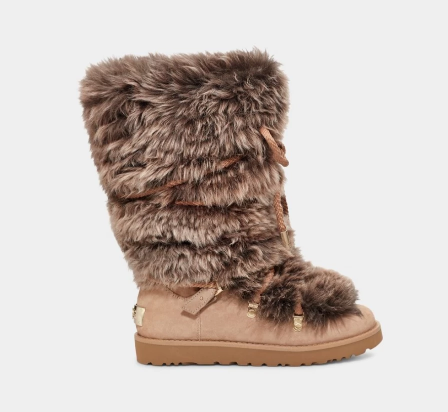 "UGG Women's Beachwood Classic Posh Short Fur Boots"