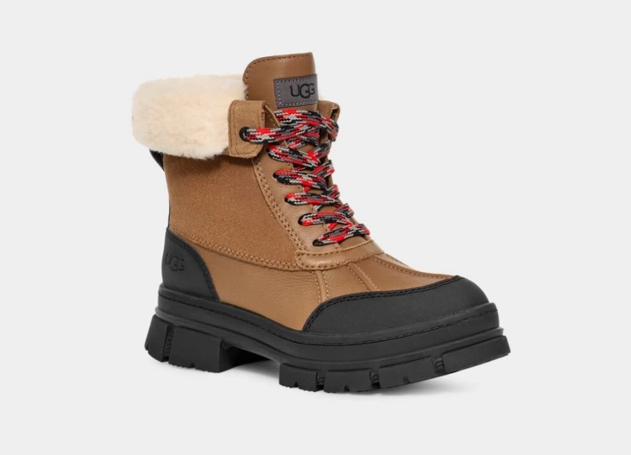 UGG Women's Ashton Addie Boots in Chestnut