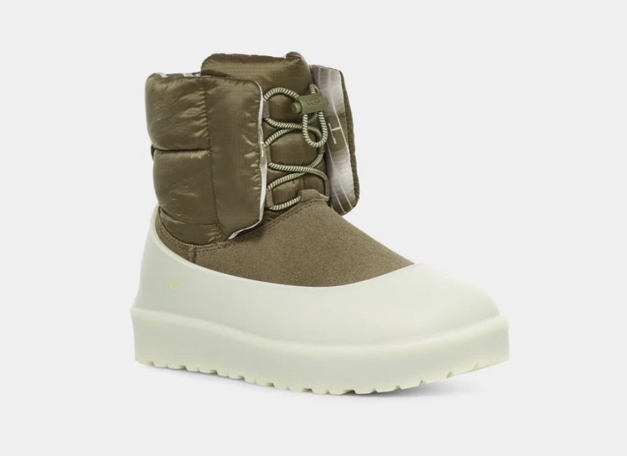 UGG Women's Classic Maxi Toggle Boots in Burnt Olive - Waterproof & Comfortable