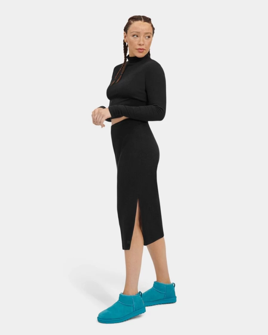 UGG Women's Tar Gianni Ribbed Skirt - Stretch Fit Mid-Length Style
