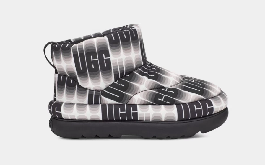 UGG Women's Classic Maxi Wavelength Mini Boots in Black & White