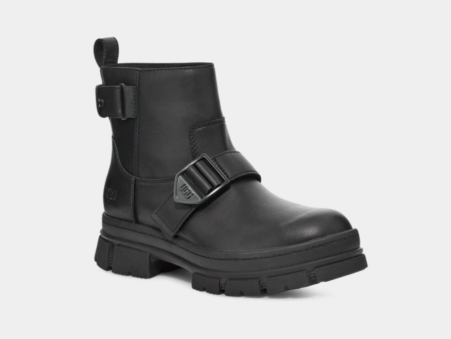 UGG Women's Ashton Short Boots in Black