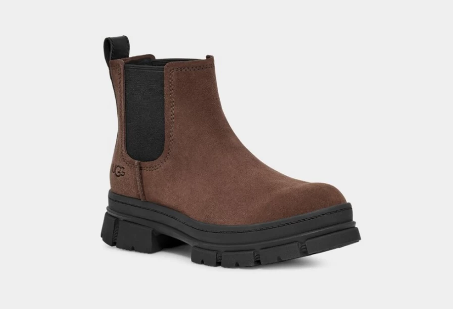 UGG Women's Ashton Chelsea Boots in Burnt Cedar Suede