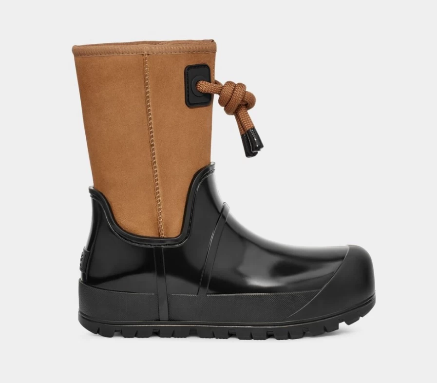 UGG Women's Chestnut Raincloud Lace Suede Boots