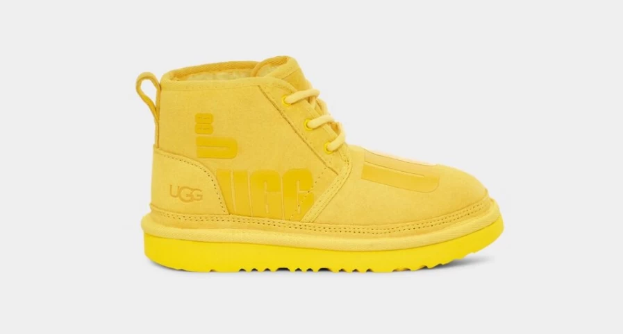 UGG Kids Neumel II Scatter Graphic Sneakers in Canary Yellow