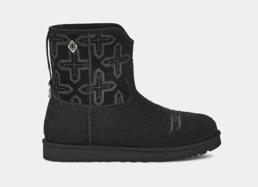UGG x Children of the Discordance Classic Short Boots Unisex Black Collab